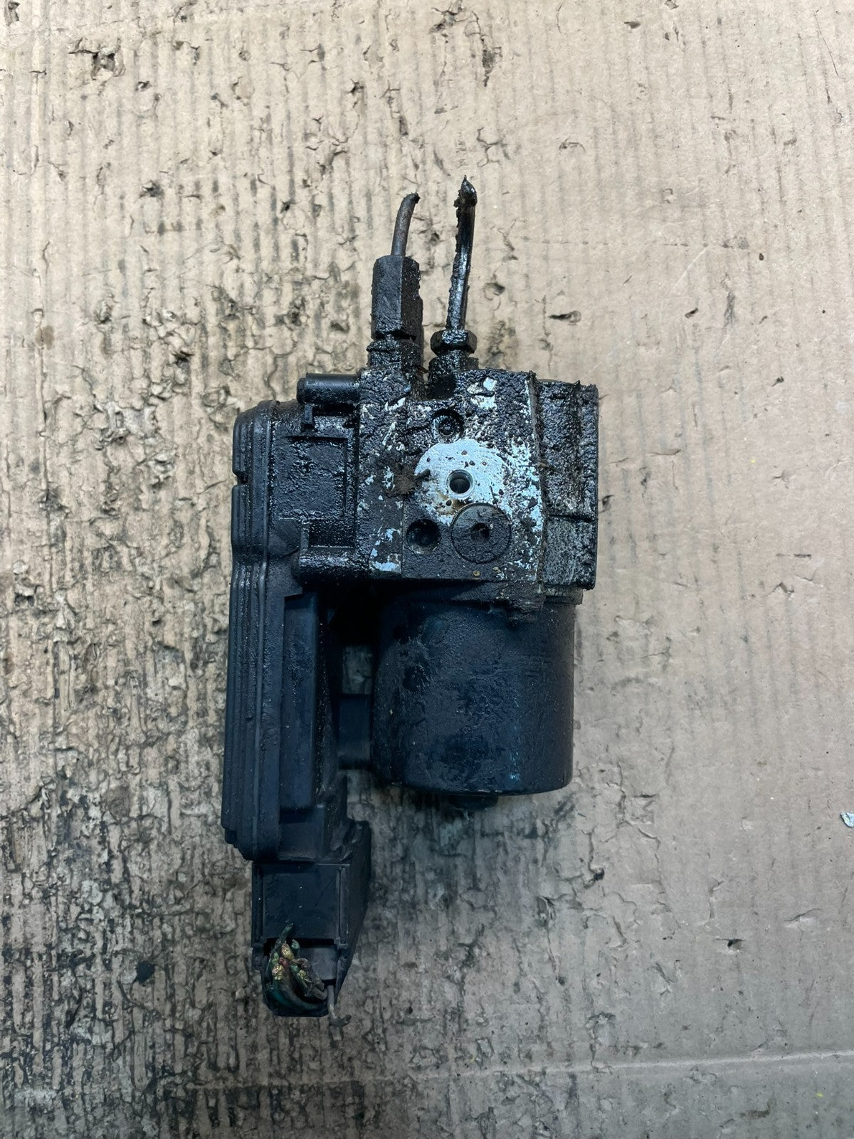 2003 2007 Ford E250 E350 Anti-Lock ABS Antilock Brake Pump v6443 DG1