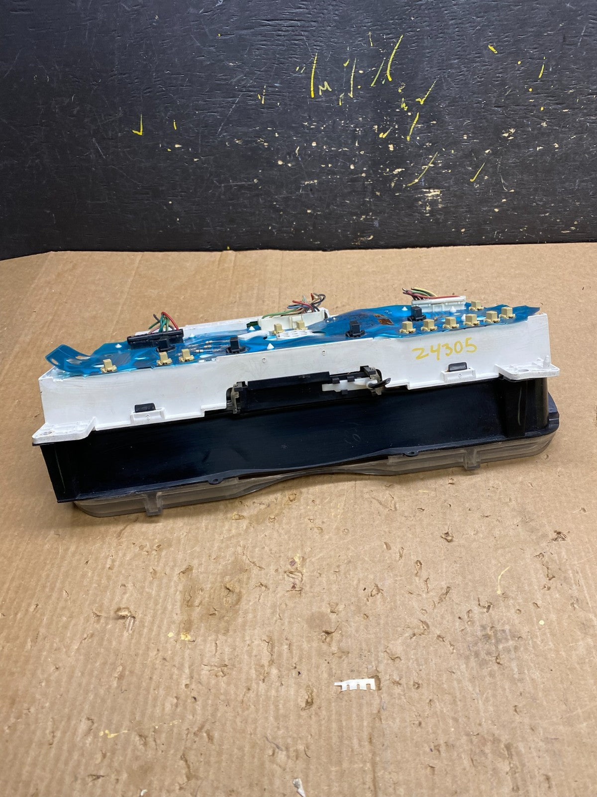 2001 - 2002 Ford Econoline E250 E350 Van Speedometer Instrument Cluster z4305 DG4