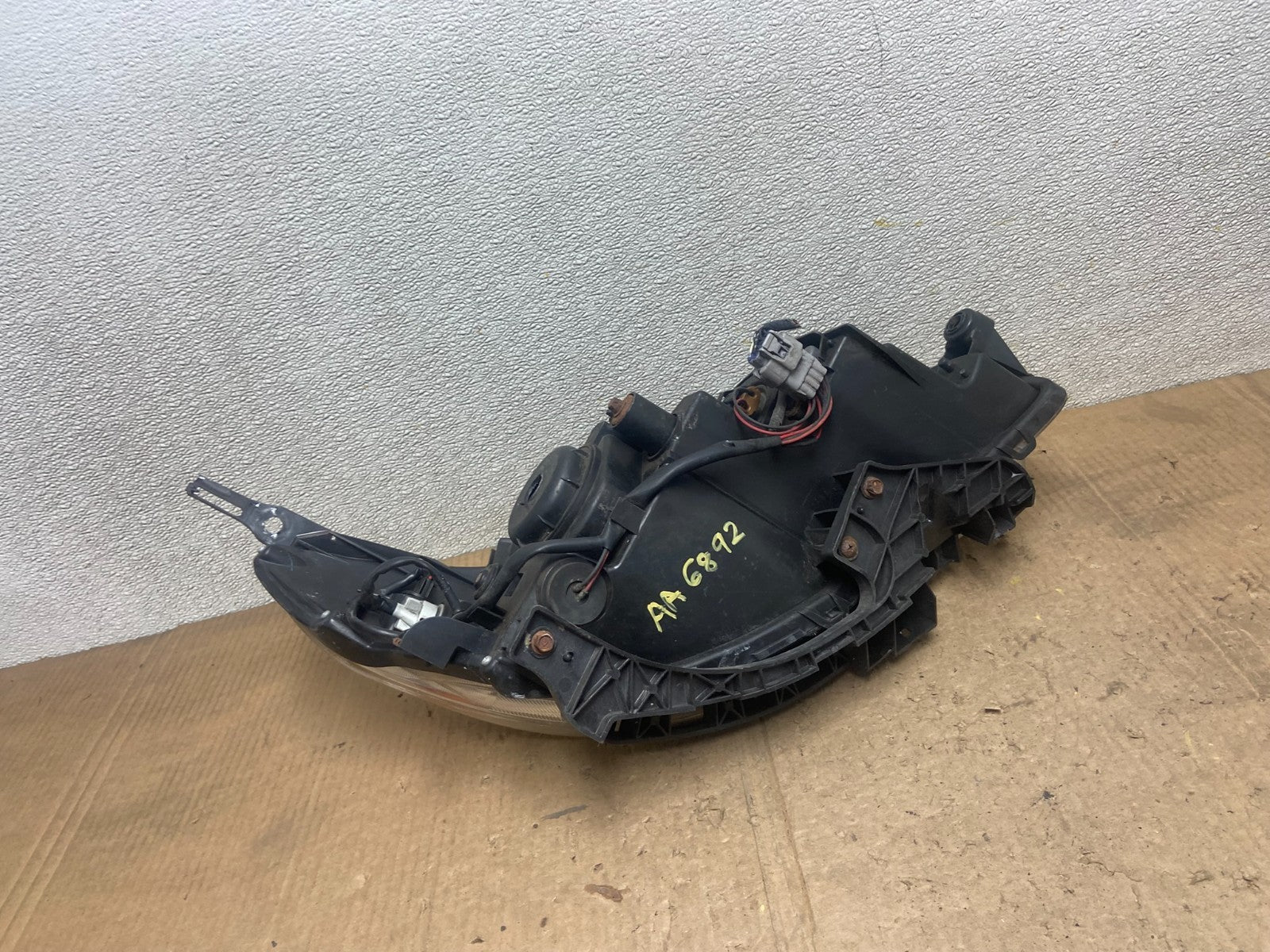 2009-2013 Subaru Forester Left Driver LH Halogen Headlight AA6892 DW7