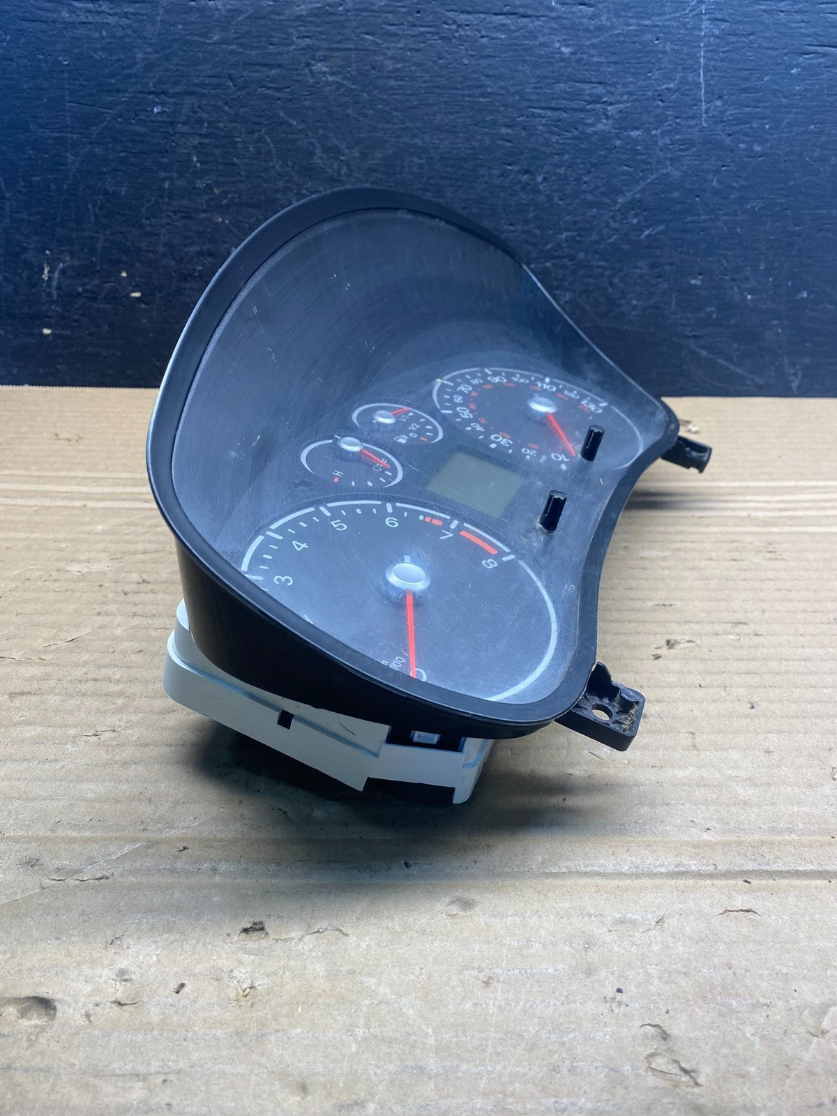 2011 to 2013 Ford Transit Connect Speedometer Gauge Cluster AE4780 DG1