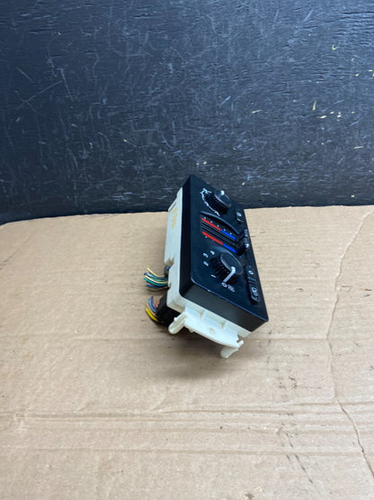 2003 to 2006 Chevrolet Silverado HVAC Heater Climate Control Module AF1896 DG1