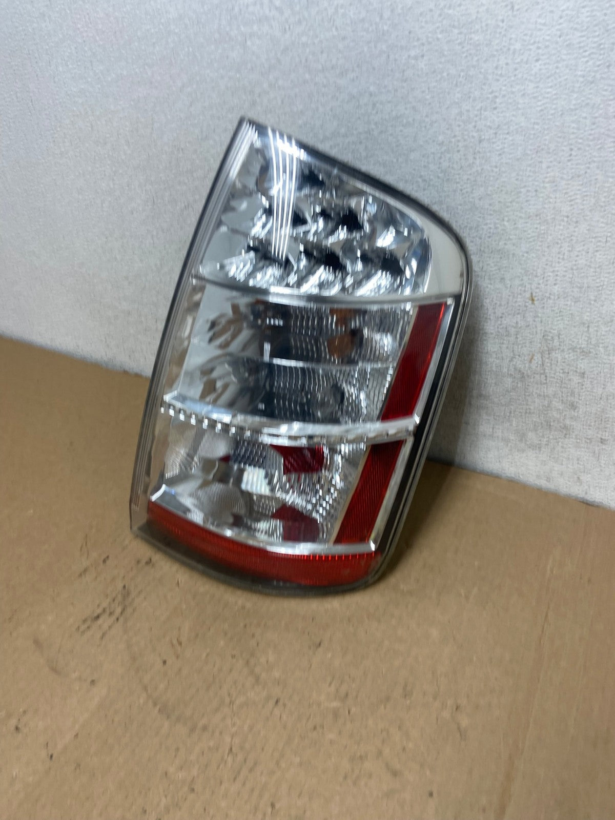 2006 2007 2008 2009 Toyota Prius Tail Light Right Passenger Side AG2051 LK1