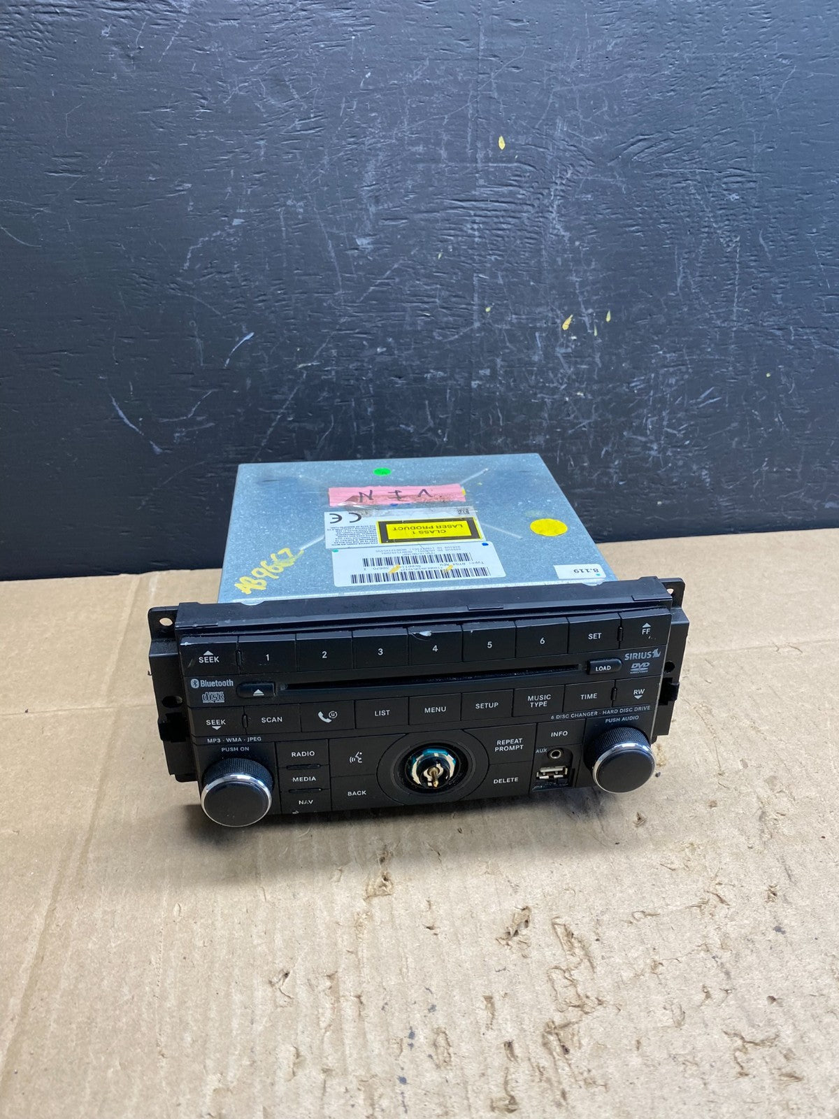2009 2010 Dodge Journey AM FM Radio 6 Disc CD Player Receiver Oem AB9662 DG0