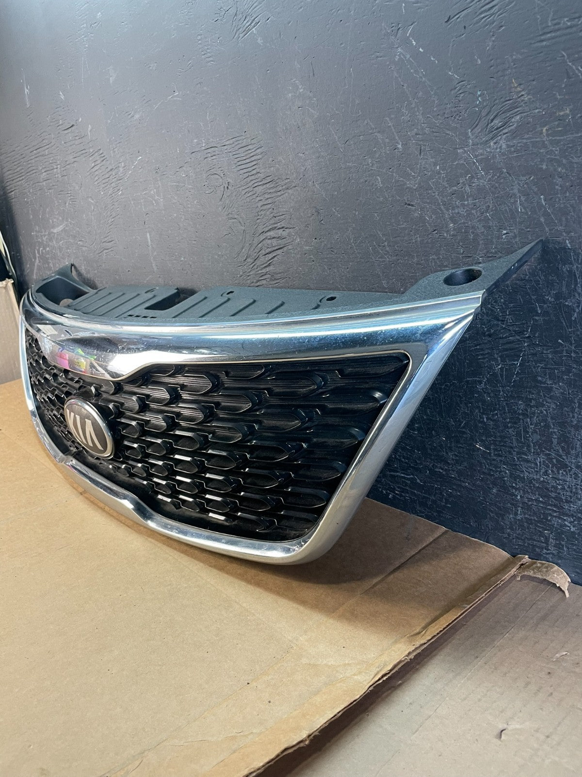 2014 2015 Kia Sorento Front Upper Grill Grille AE0843 DG1