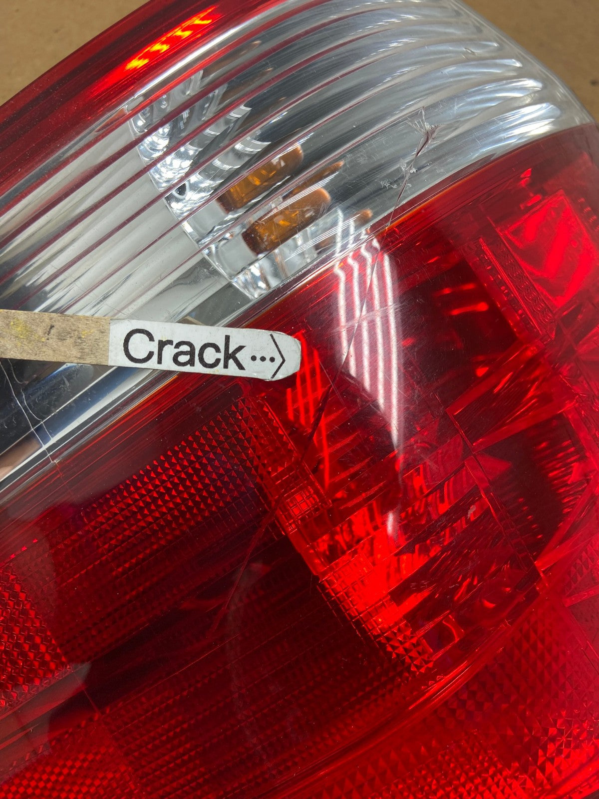2005 2006 2007 Honda Odyssey Left Driver LH Side Tail Light AE2618 LK5