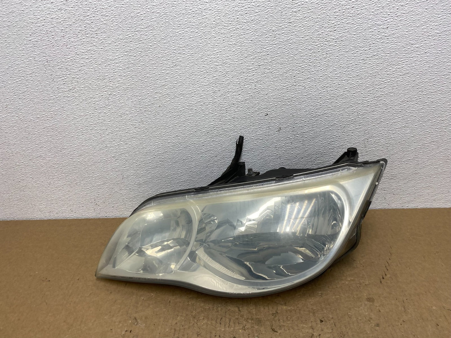 2003 to 2007 Saturn Ion Coupe Left Driver LH Side Halogen Headlight  AC1403 DG0