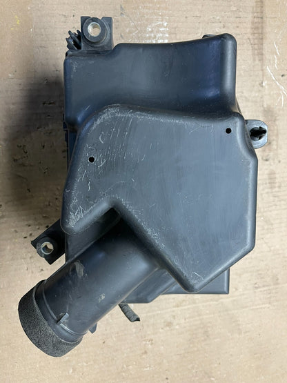 Lexus RX450h Hybrid Air Cleaner Filter Box OEM A9437 PS1