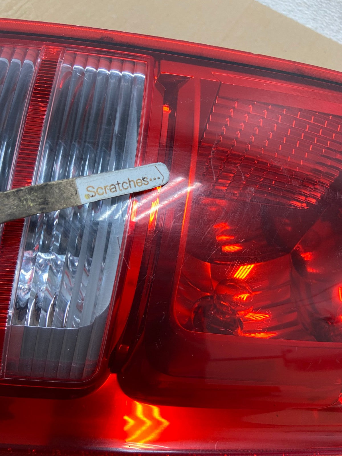 2008 to 2010 Dodge Grand Caravan Left Driver LH Side Tail Light AI1217 LK3
