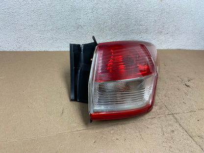 2013 to 2016 Ford Escape Right Passenger RH Side Tail Light AF5708 LK2