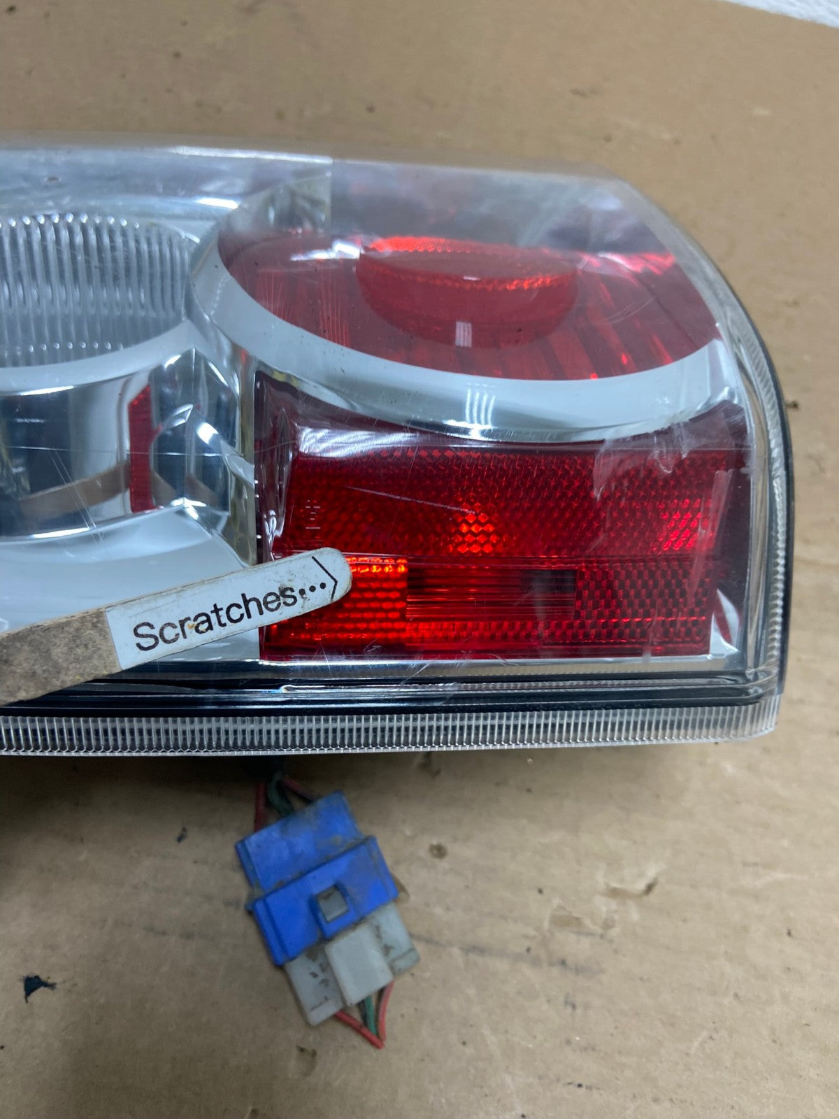 2004 2005 2006 Suzuki XL-7 Vitara Left Driver Side Tail Light AD3840 LK3