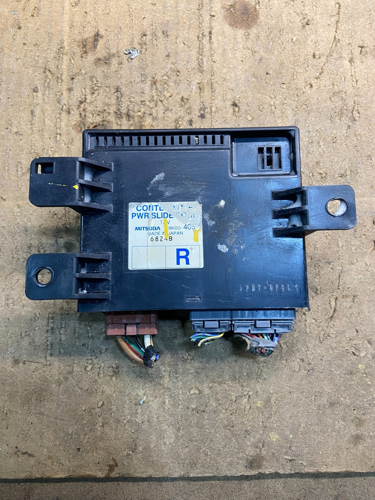 2005 - 2010 Honda Odyssey Rear Right Passenger Sliding Door Module Y4186 DG1