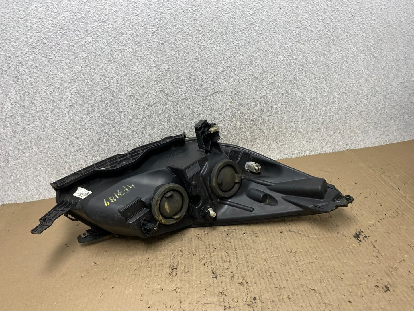 2013 - 2016 Ford Escape Headlight Left Driver Lh Side Halogen AF7189 DW5