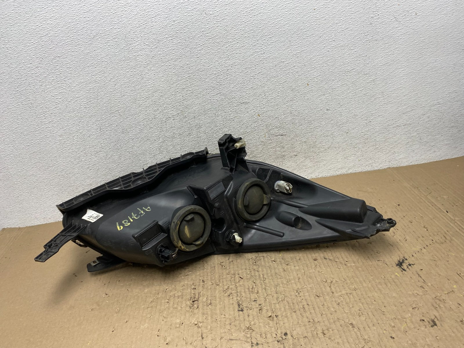 2013 - 2016 Ford Escape Headlight Left Driver Lh Side Halogen AF7189 DW5