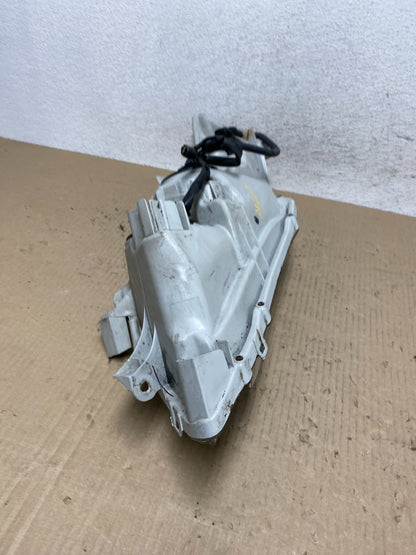 2007 - 2009 Toyota Camry Halogen Right Passenger Headlight AF6011 DW8