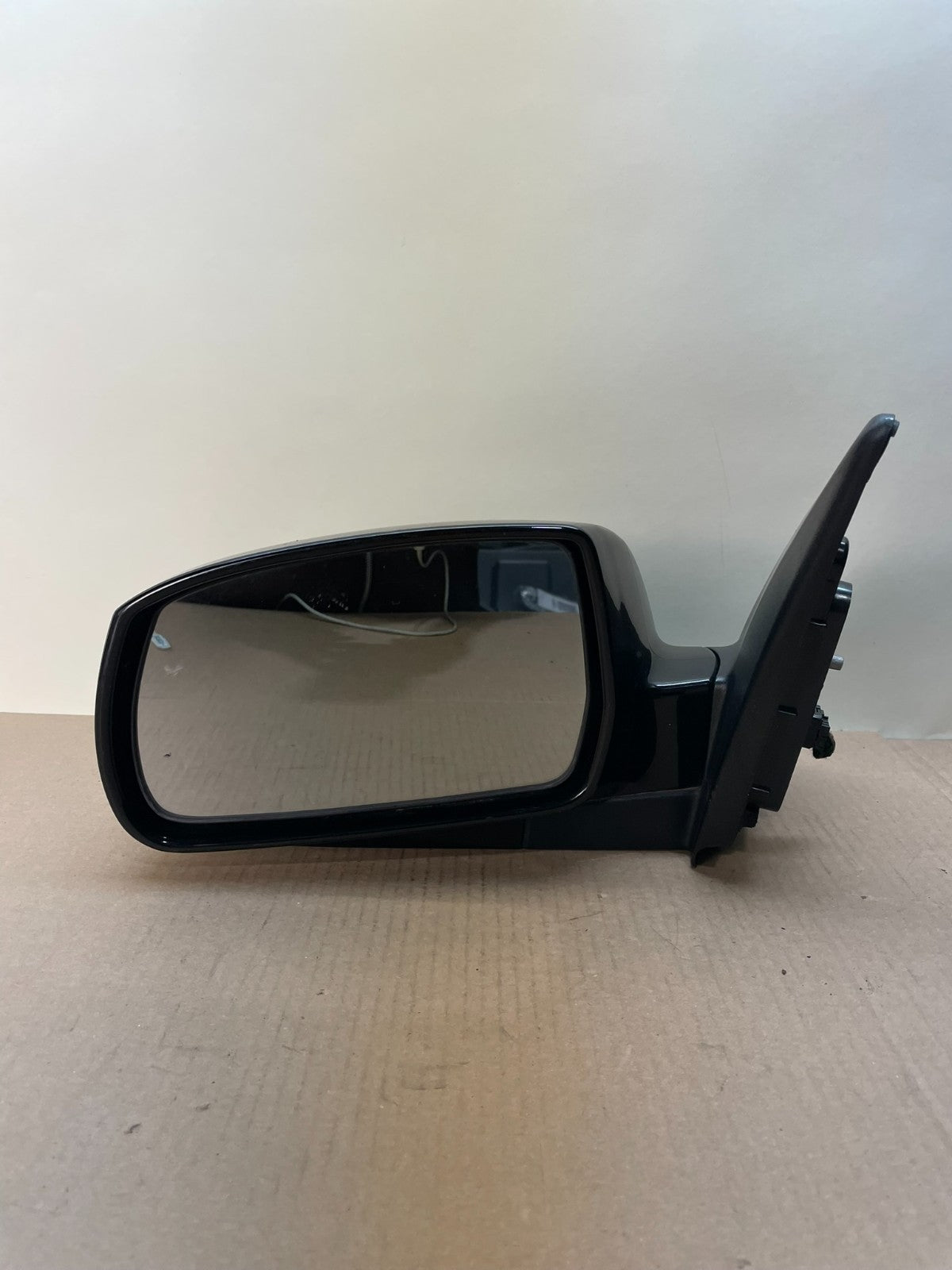 2010 to 2015 Hyundai Tucson Left Driver Side Power Door Mirror AI8717 DG8