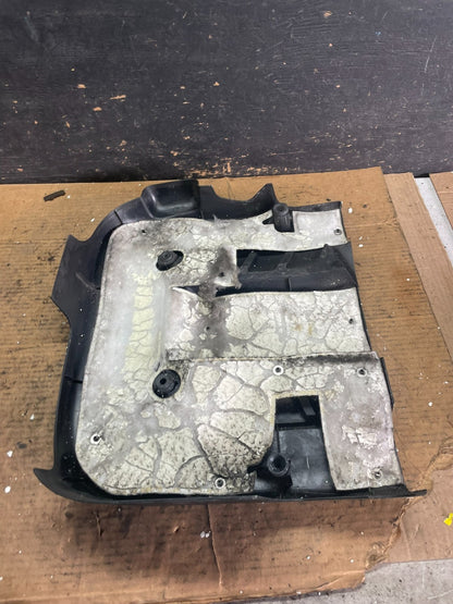 2006 2008 Suzuki Grand Vitara 2.7L Upper Top Engine Motor Dust Cover Q9873 DG7