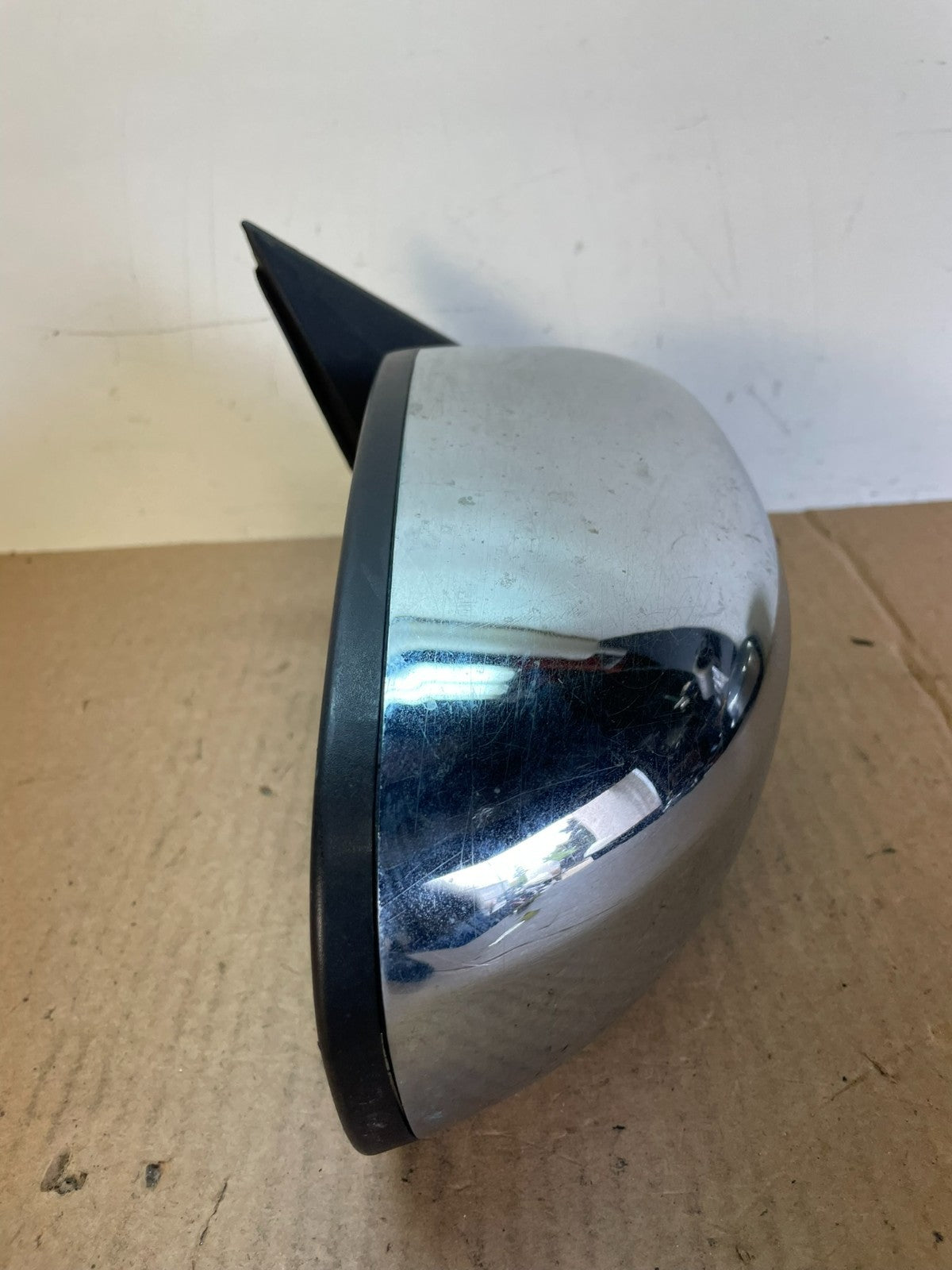 2005 to 2010 Chrysler 300 Right Passenger RH View Door Mirror AH6250 DW7