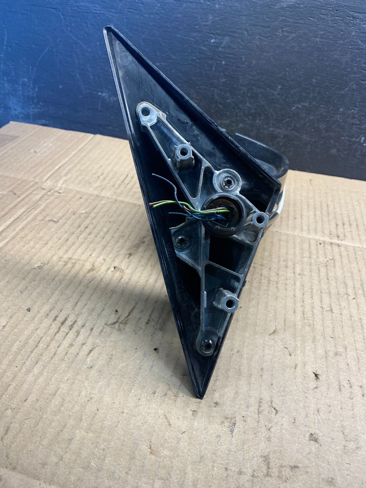 2009 to 2011 BMW 328i 335i Right Passenger Side View Door Mirror AD2970 DW9