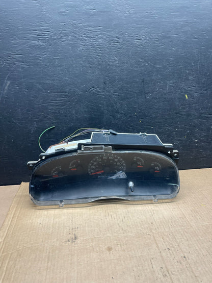 1997 to 2002 Ford Econoline E150 E250 E350 Speedometer Instrument Cluster M42990