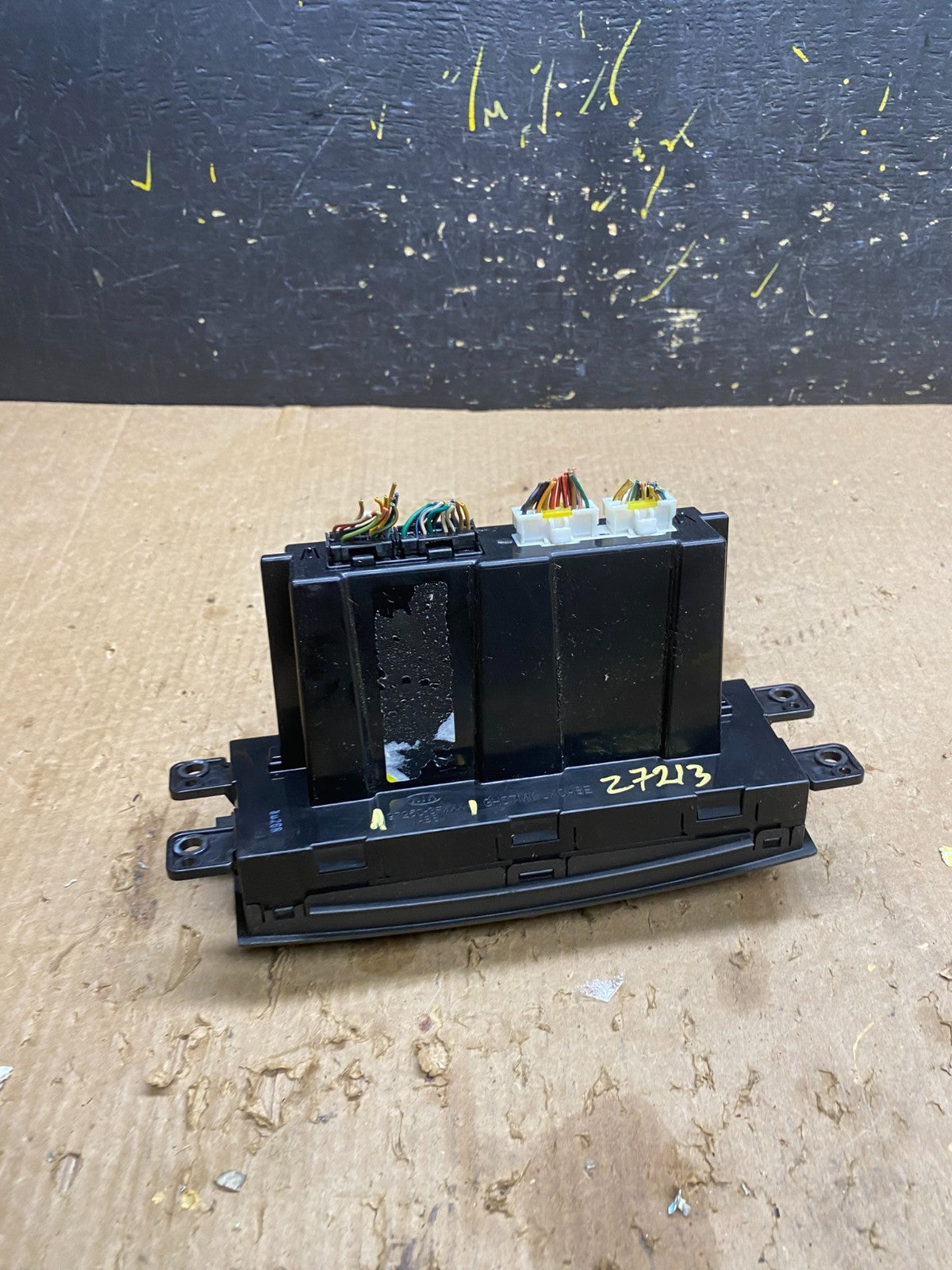 2007 - 2009 Kia Amanti Heater A/C Climate Control Panel OEM Z7213 DG4