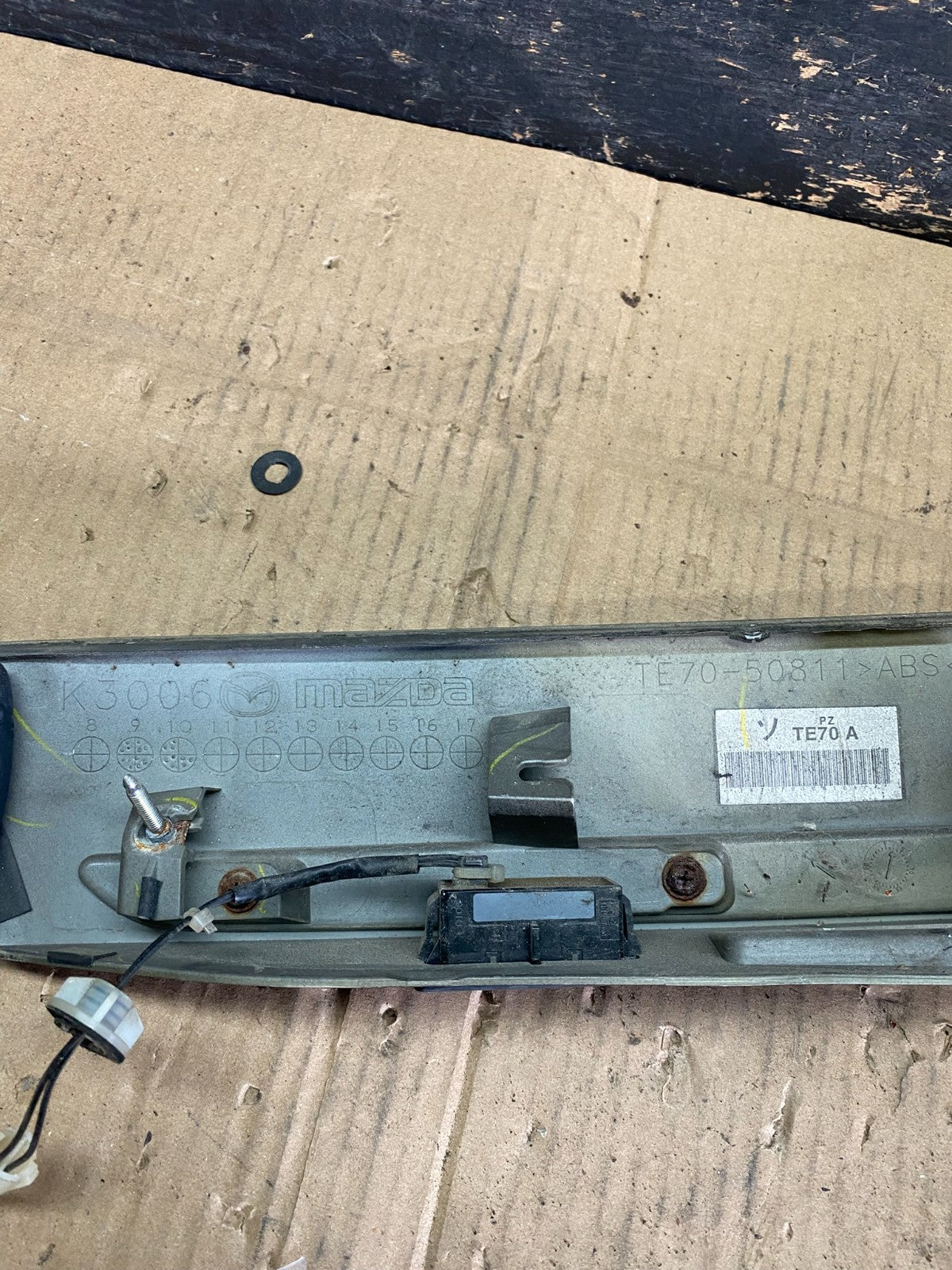2007-2012 Mazda CX-9 CX9 Trunk Lid Panel Rear View With Camera r5314 DG11