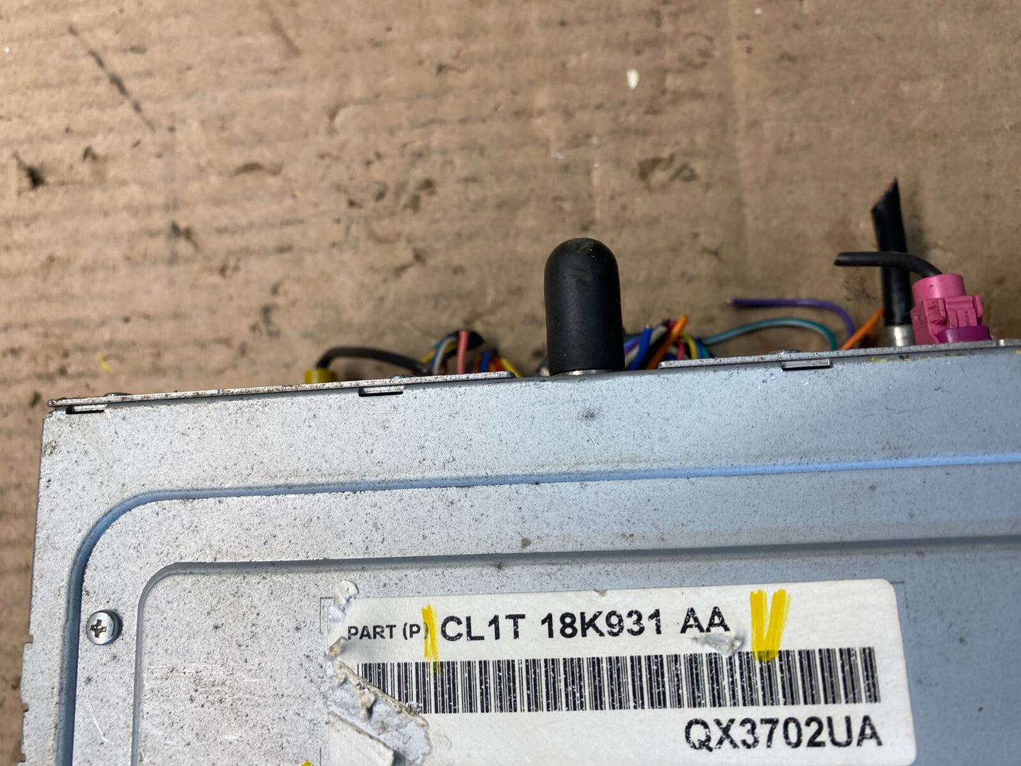 2012  Ford Expedition Explorer Radio CD Player Screen Display O7006 OEM DG7