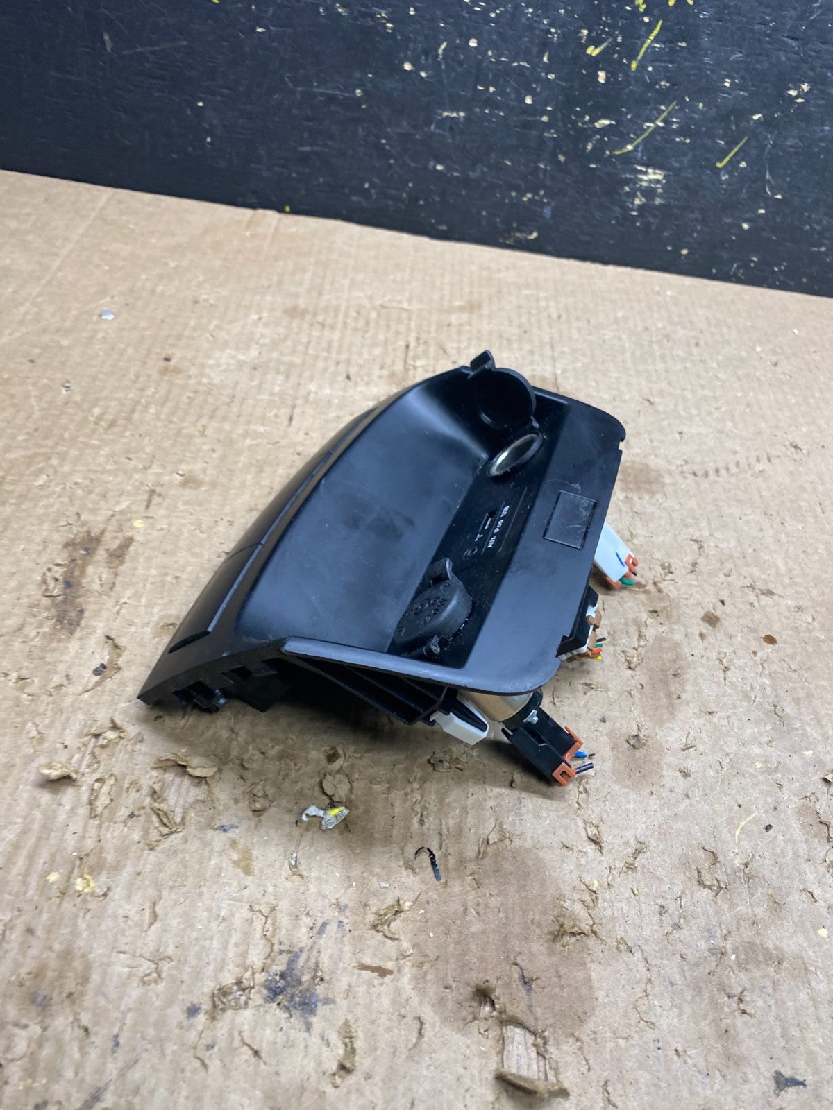 2011-2013 Kia Sorento Center Seat Heater Switches Aux USB Power Outlet z7299 DG1