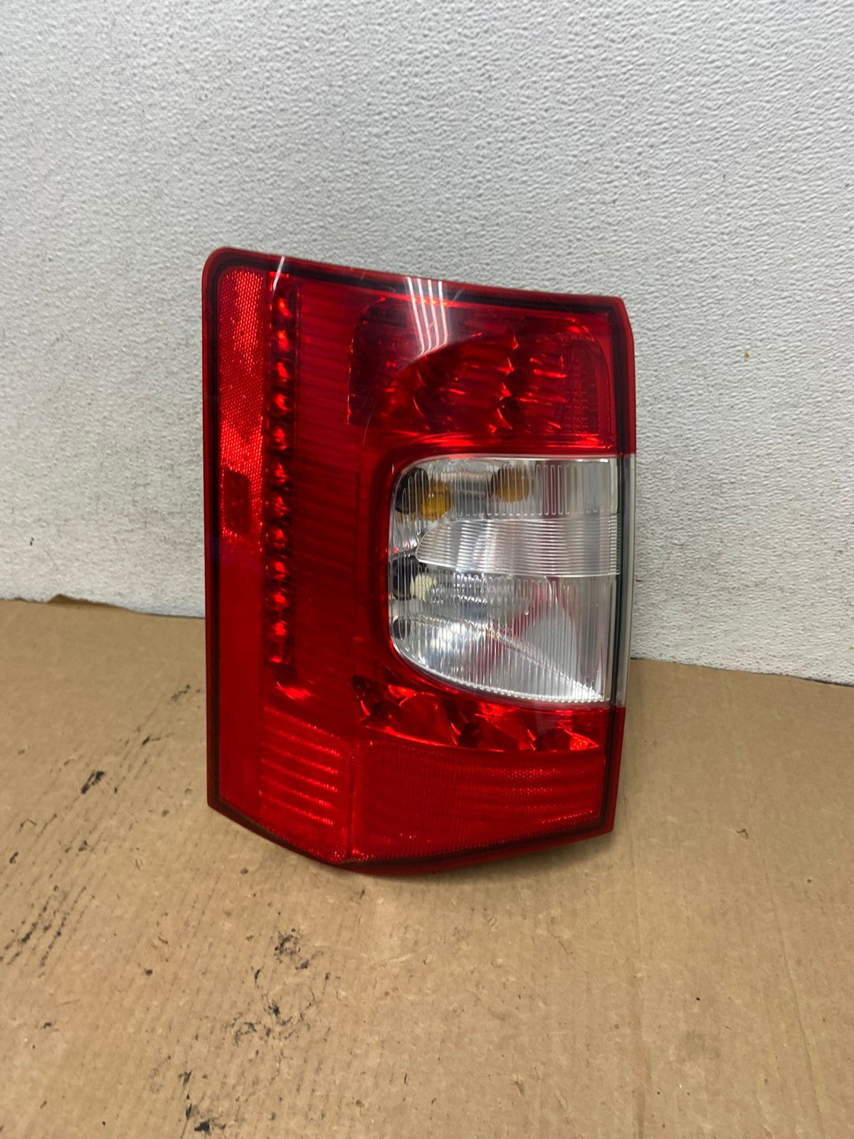 2011-2016 Chrysler Town and Country Left Driver Side Tail Light AG2089 LK0