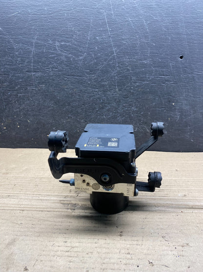 2012-2018 BMW F30 F32 320I 328I ABS Anti Lock Brake Pump 6860731 AH9645 DW1