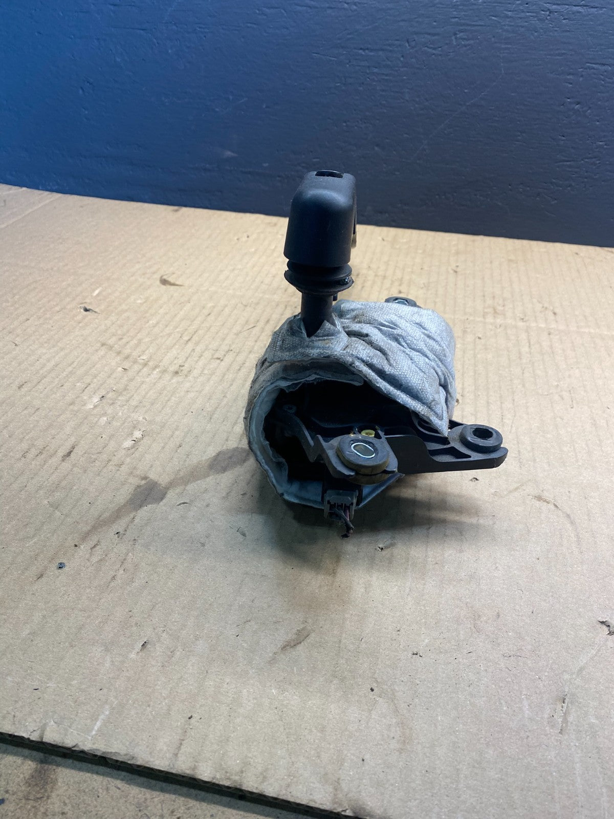 2011 to 2019 Ford Explorer Rear Windshield Wiper Motor OEM AB4185 DG4