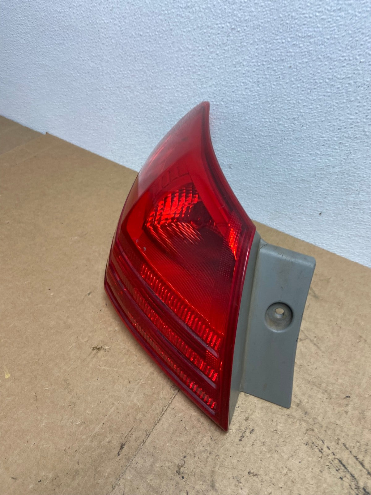 2008 to 2015 Nissan Rogue Left Driver Lh Side Tail Light OEM AC3339 LK1