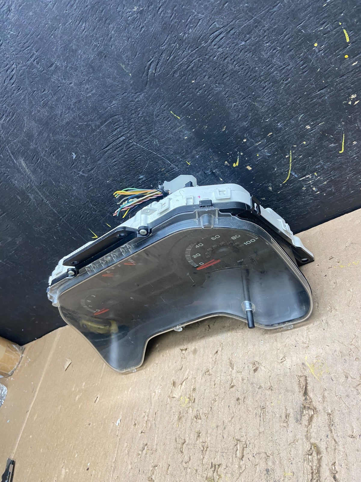 2009 to 2014 Ford E150 E250 E350 VAN Gauge Speedometer Cluster T8924 DG3