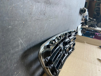 2007 to 2008 Kia Sorento Front Upper Grill Grille N5770 PS8