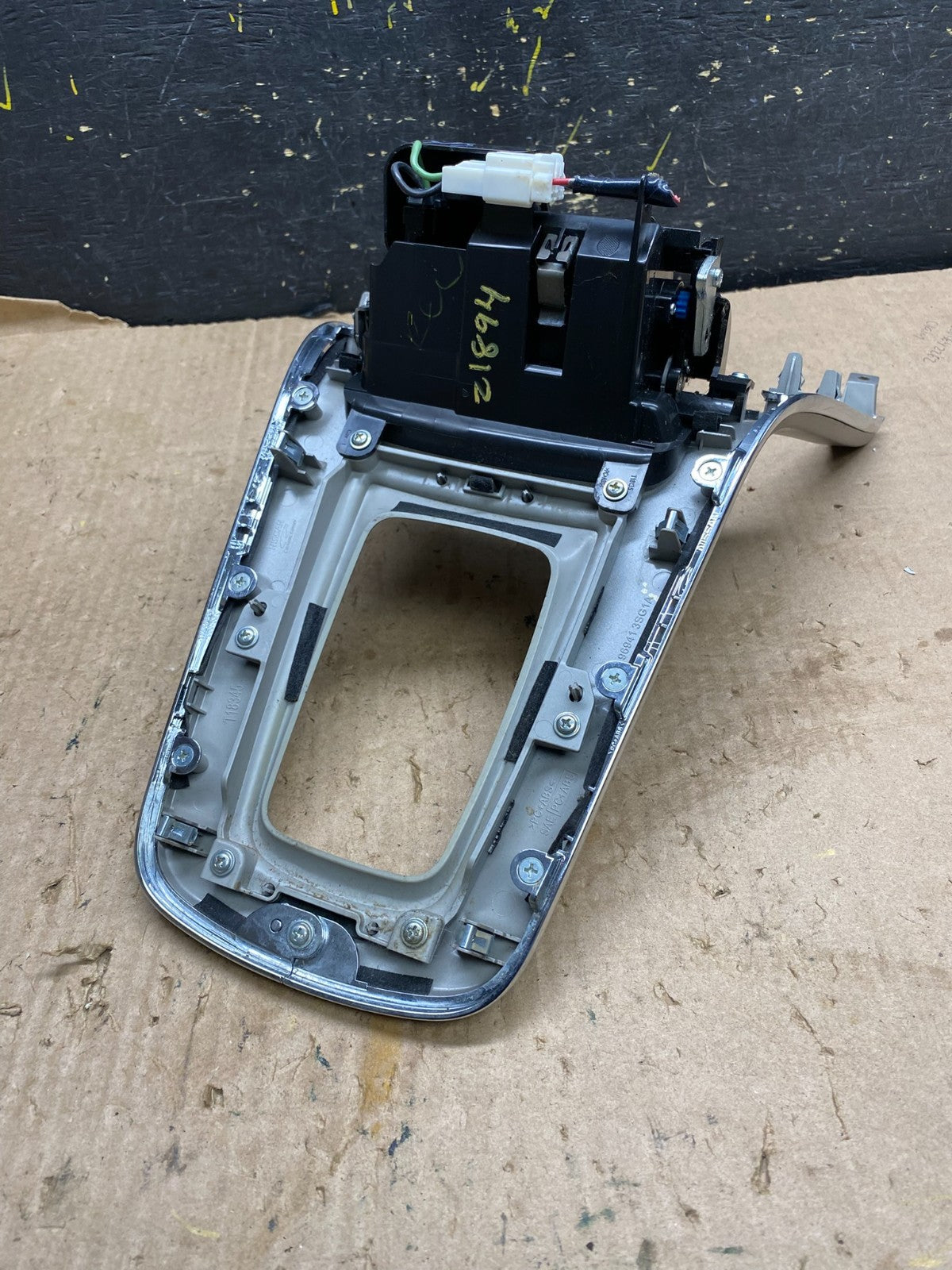 2013-2016 Nissan Sentra Center Console Shifter Trim Bezel Ashtray OEM z1894 DG4