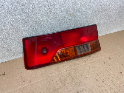 1999 2000 2001 Honda Odyssey Right Passenger RH Tail Light Inner OEM Y3034 DW2