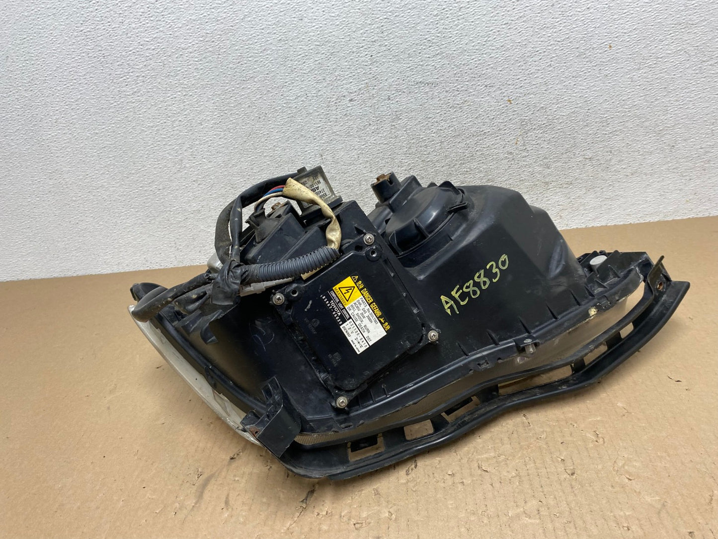 2008 2009 2010 Toyota Avalon Left Driver LH Side Xenon Headlight AE8830 LK7