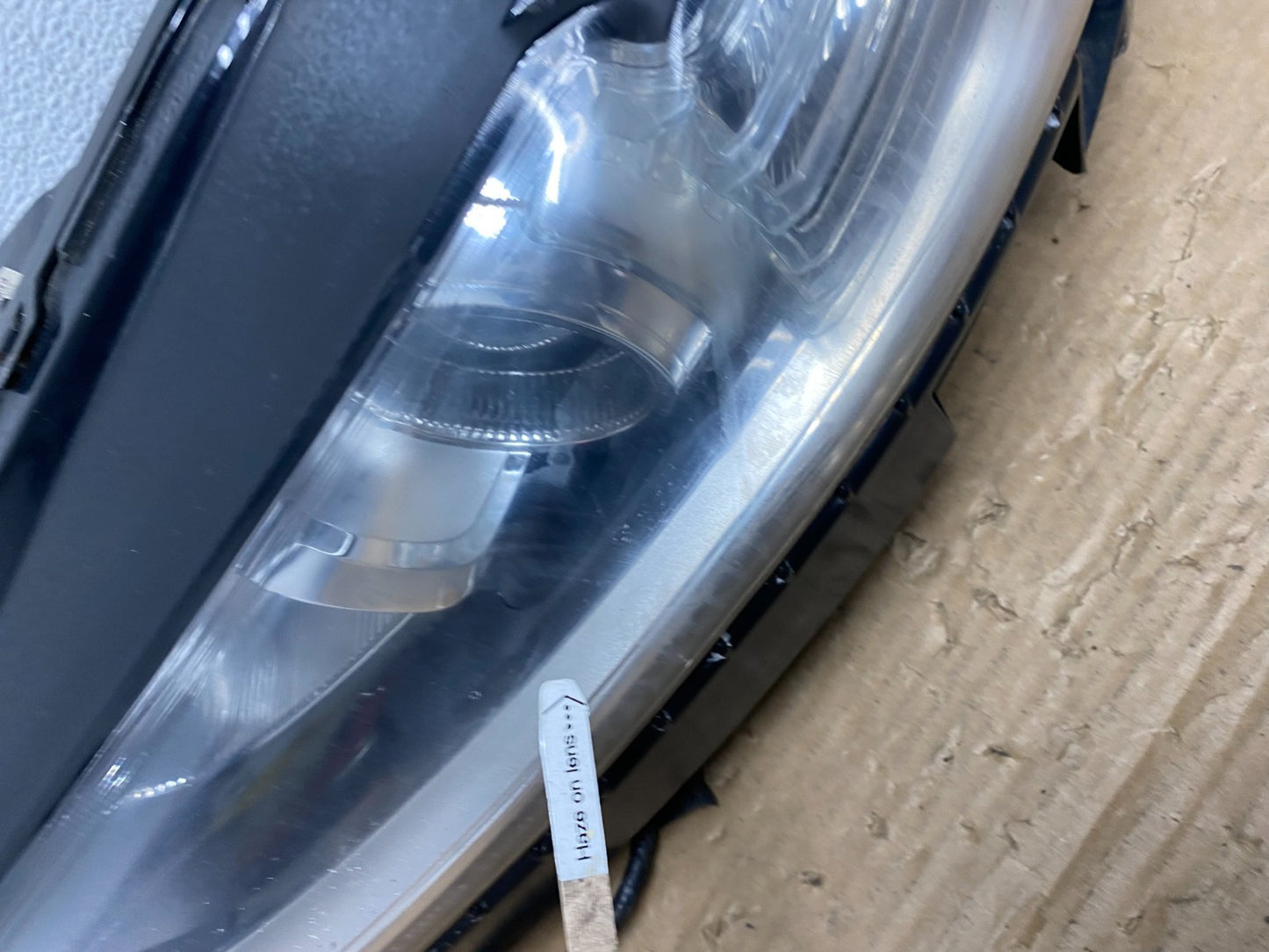 2013 to 2016 Ford Fusion Left Driver Lh Side Headlight AD4020 DW3