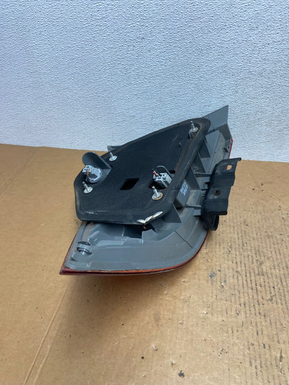 2006 - 2007 Honda Accord Right Passenger Side Tail light AE0625 LK6