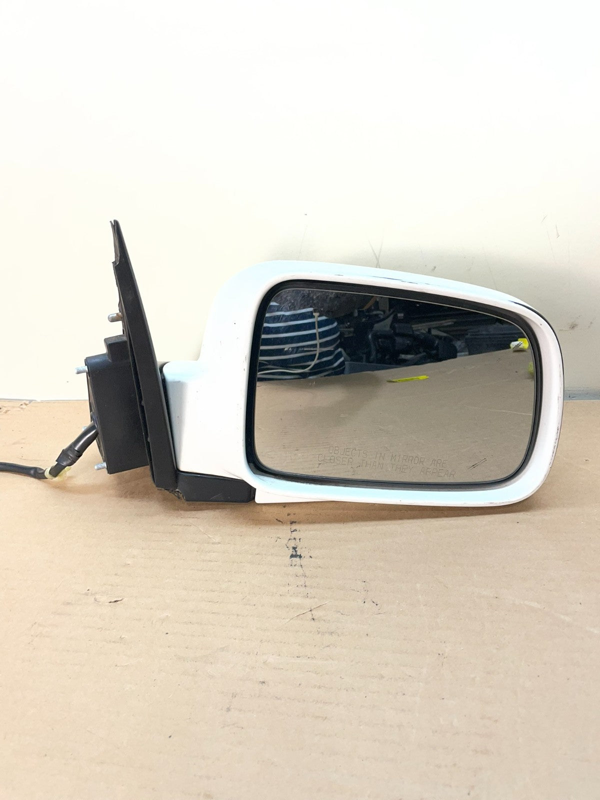 2002-2006 Honda CR-V CRV Right Passenger RH Side View Door Mirror AH8793 DW8