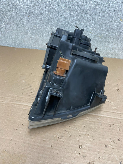 Xenon 2003-2006 Lincoln Navigator Left Driver Side Headlight OEM AB1360 DW7