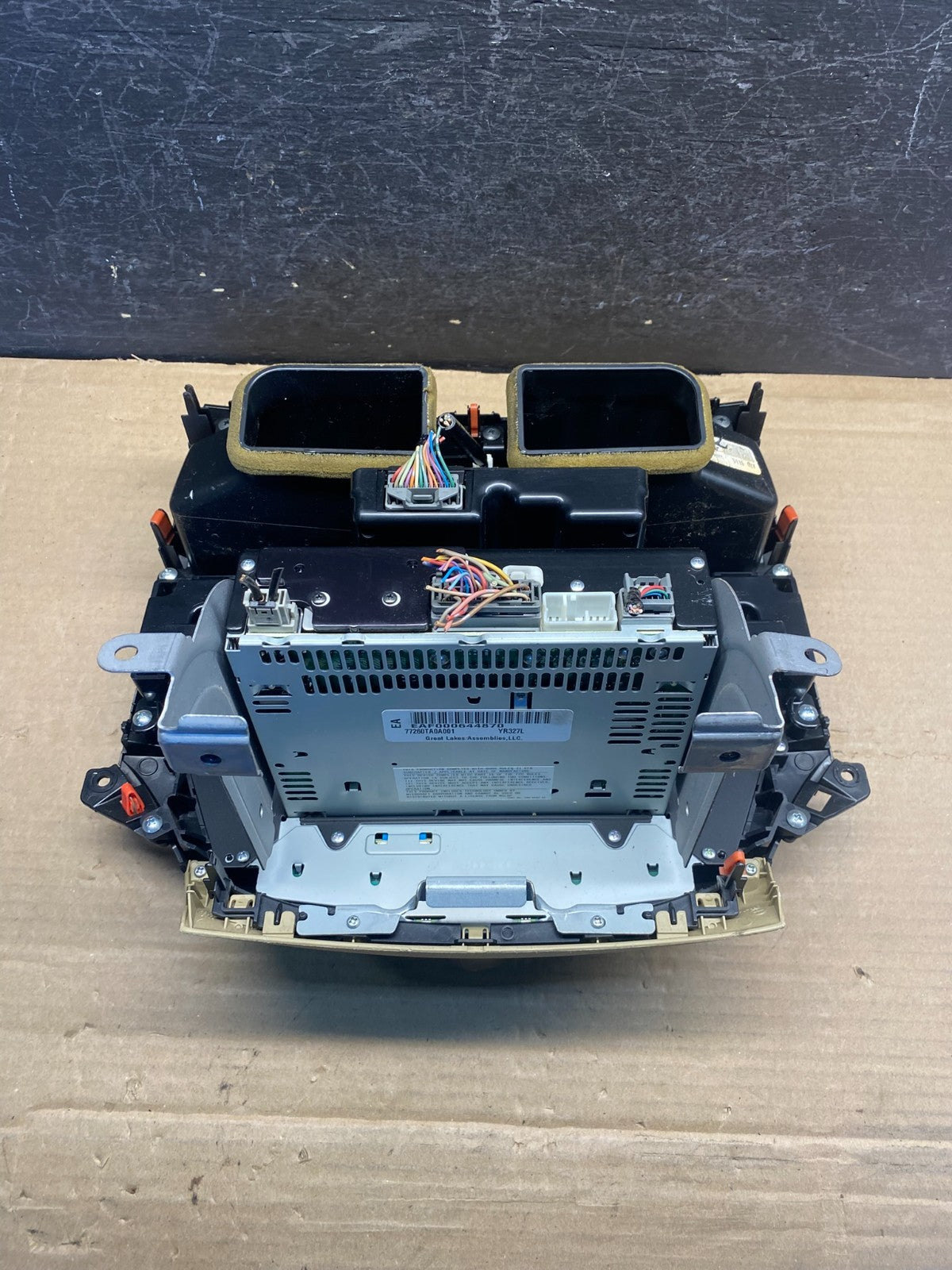 2008 - 2012 Honda Accord Front Radio Control AM./FM CD Climate Control AF3977 DW6