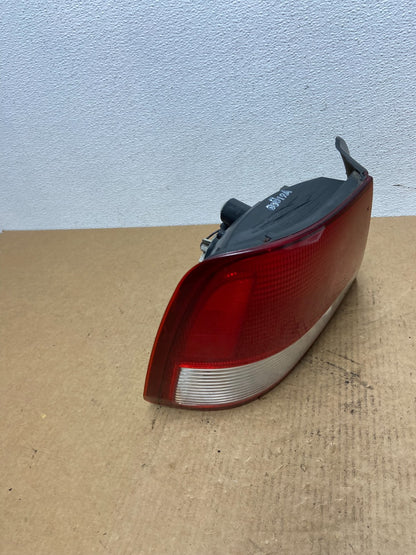 1999 to 2005 Hyundai Accent MK2 Left Driver LH Tail Light Oem AC2910 DG2