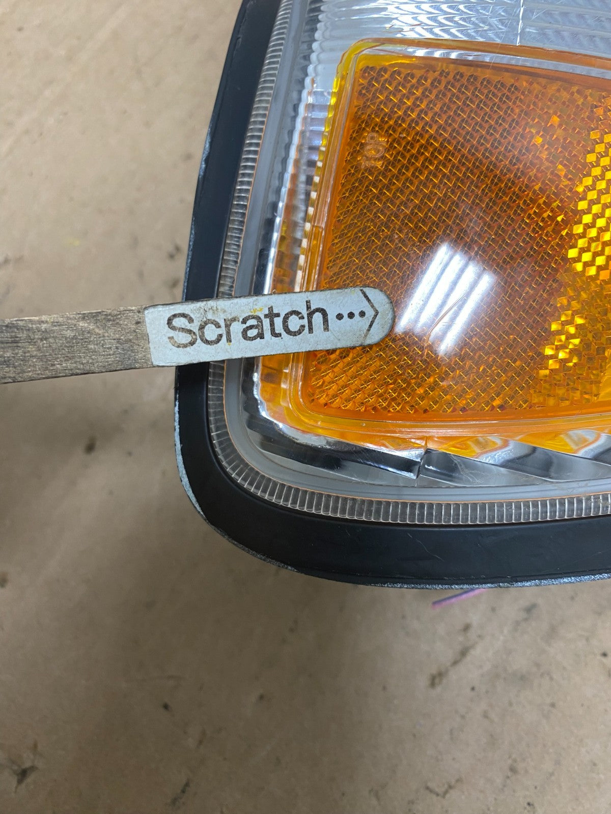 1999 to 2004 Nissan Pathfinder Passenger Corner Park Light Turn Signal P9470 DW3