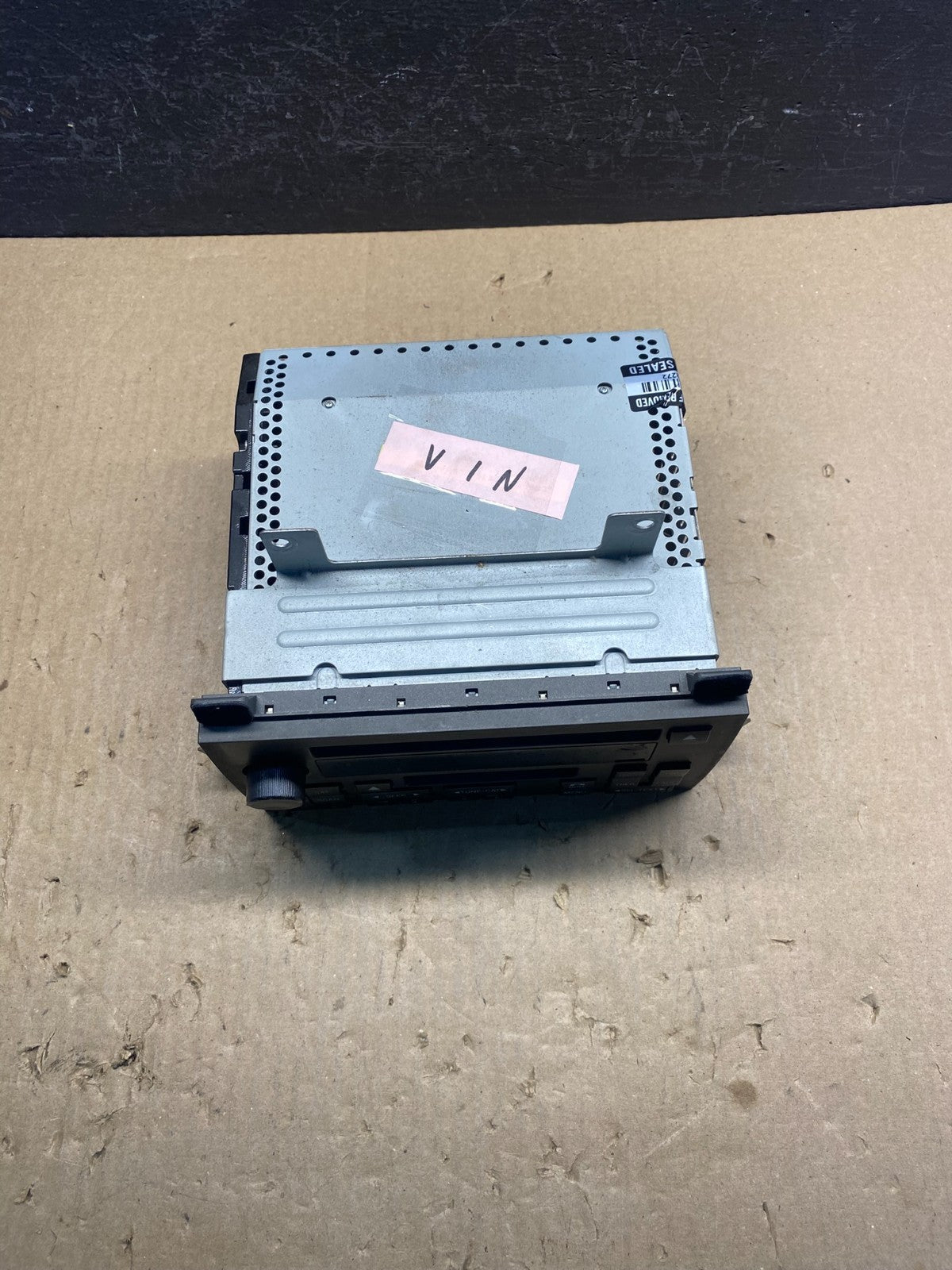 2003 - 2005 Lincoln Town Car RDS AM/FM Radio Tape CD Player ac8955 DG3