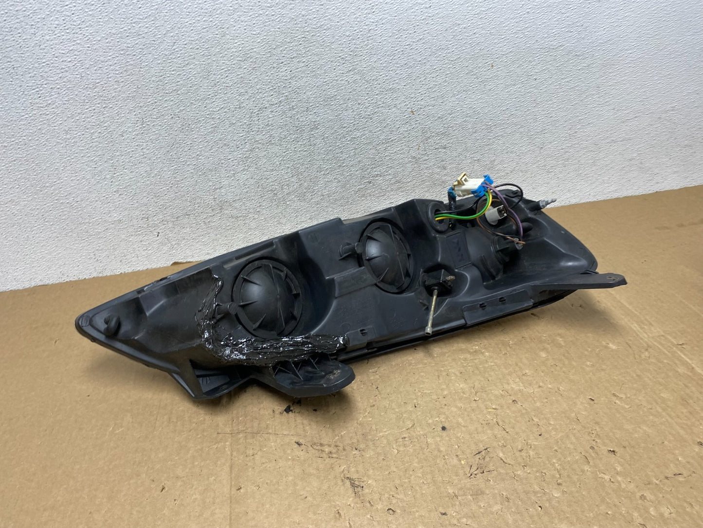 2005 to 2009 Pontiac G6 Headlight Left Driver LH Side Halogen AF9816 DW6