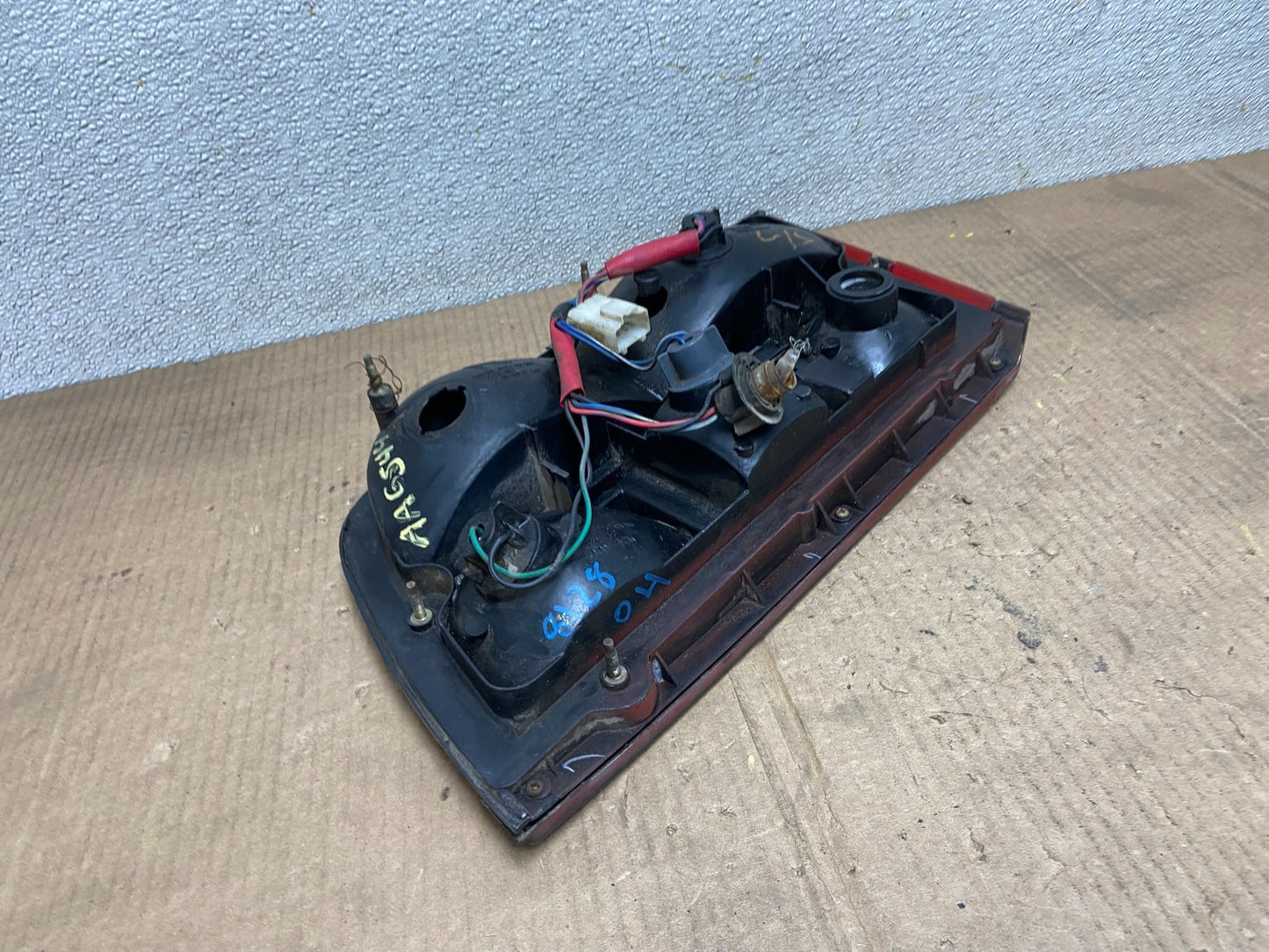 1984 to 1986 Nissan 300ZX Right Passenger RH Tail Light OEM AA6544 DG4