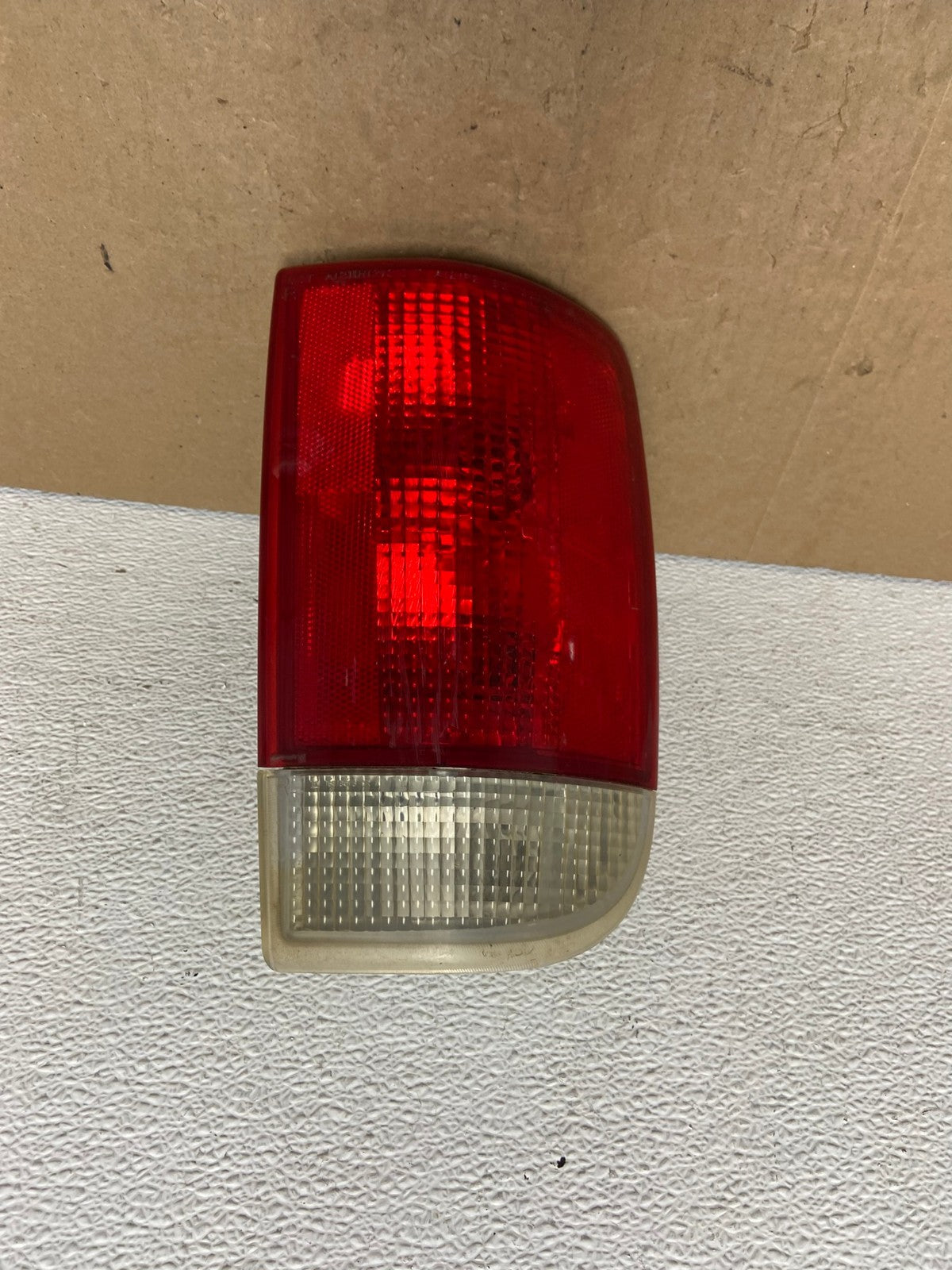 1995 2005 Chevrolet GMC Blazer S10 Right Passenger RH Tail Light AC5801 LK0