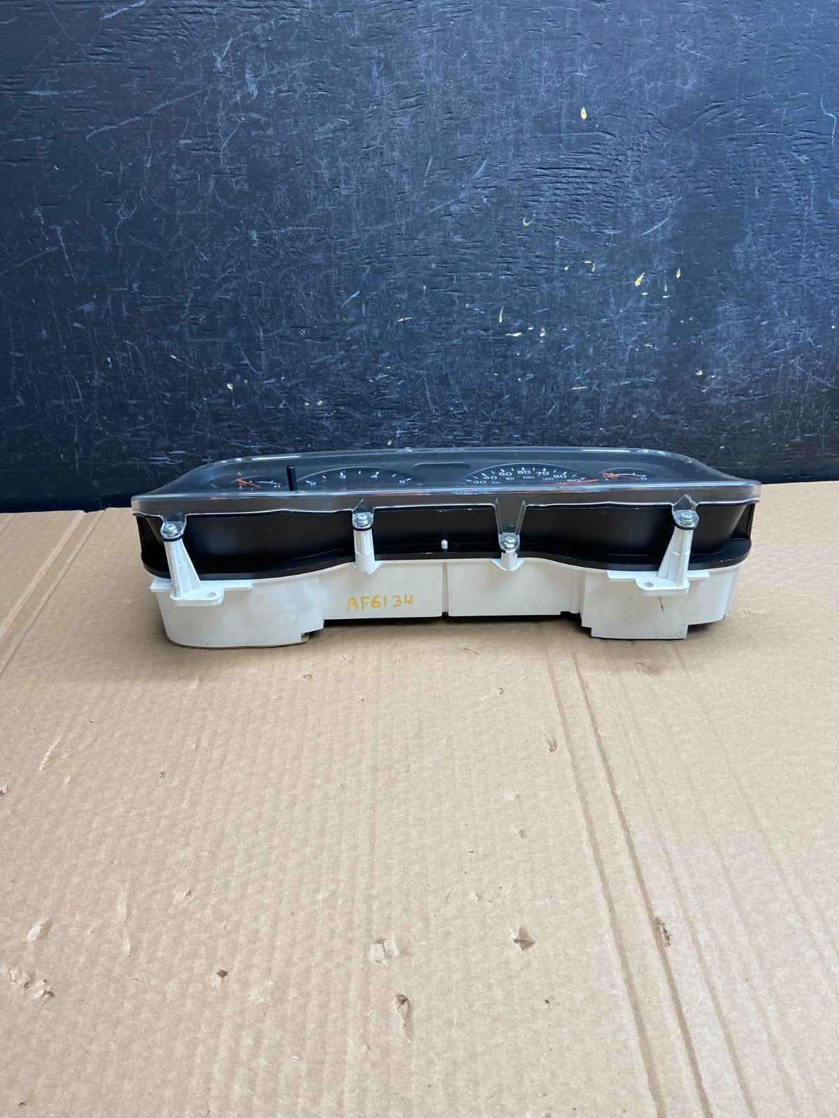 2003 Dodge Durango 4.7L Speedometer Instrument Cluster Gauge AF6134 DG4