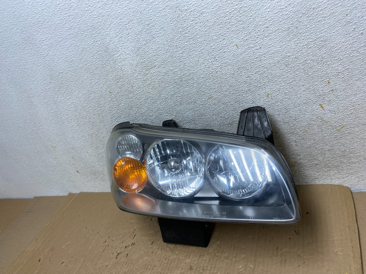 2002-2003 Nissan Maxima Right Passenger RH Headlight Xenon HID AI1312 DW1