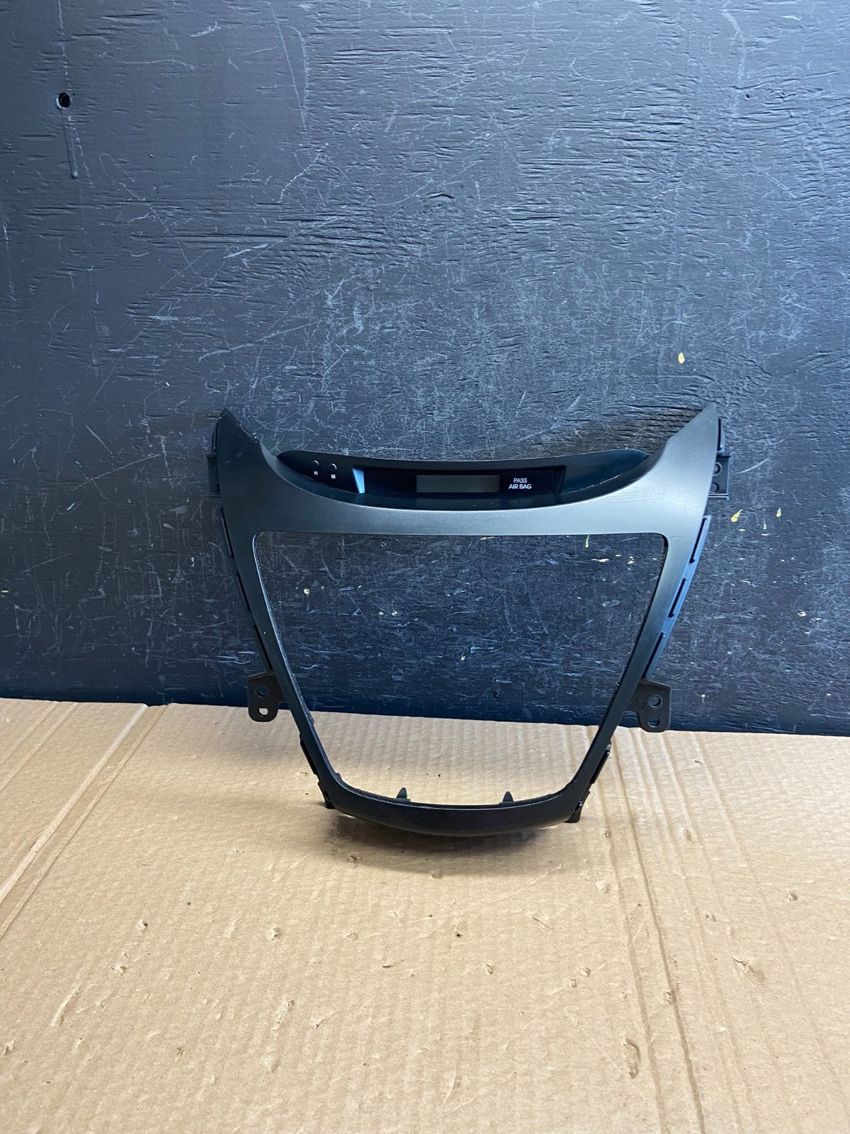 2011-2013 Hyundai Elantra Dash Radio Bezel Clock Display Trim AF6173 DG0